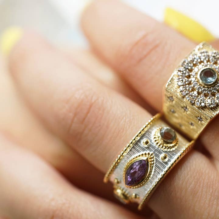 DIAPERIS - Wholesale Cocktail/Statement Ring - CISTUS RING IN GOLD AND BLUE TOPAZ3
