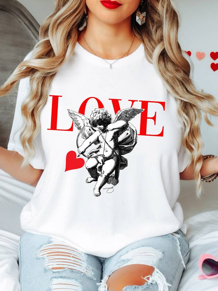 T-shirt de Saint-Valentin Cupid Love, t-shirt illustré, sweat-shirt pour la vente par By Jodi LLC