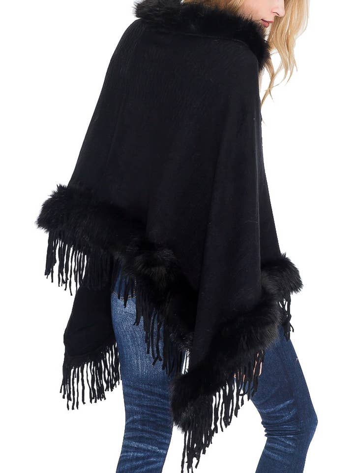 Cap Zone - Wholesale Poncho - Women's - Cable Printed Faux Fur Collar And Trimming Poncho2