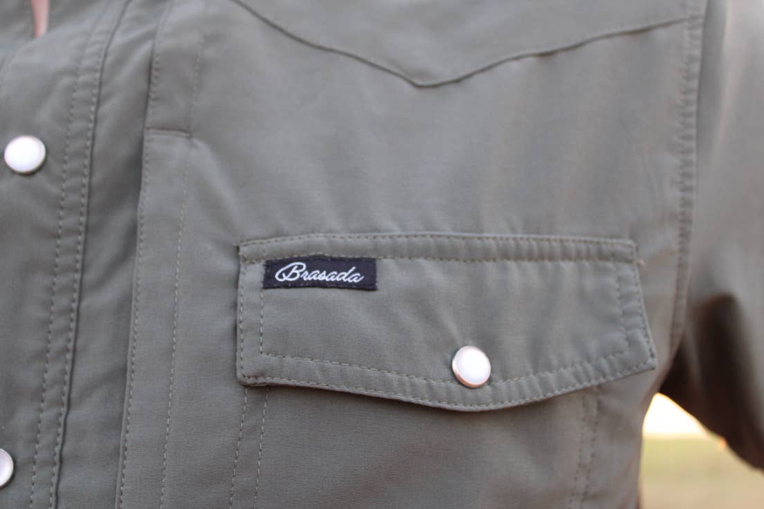 Grön Grön pärlsnapskjorta för wholesale på Faire1