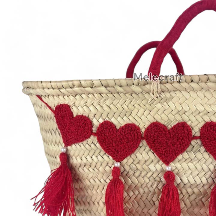 Melecraft – wholesale Basket – Handcrafted Straw Basket with Red Heart Accents and Tassels1
