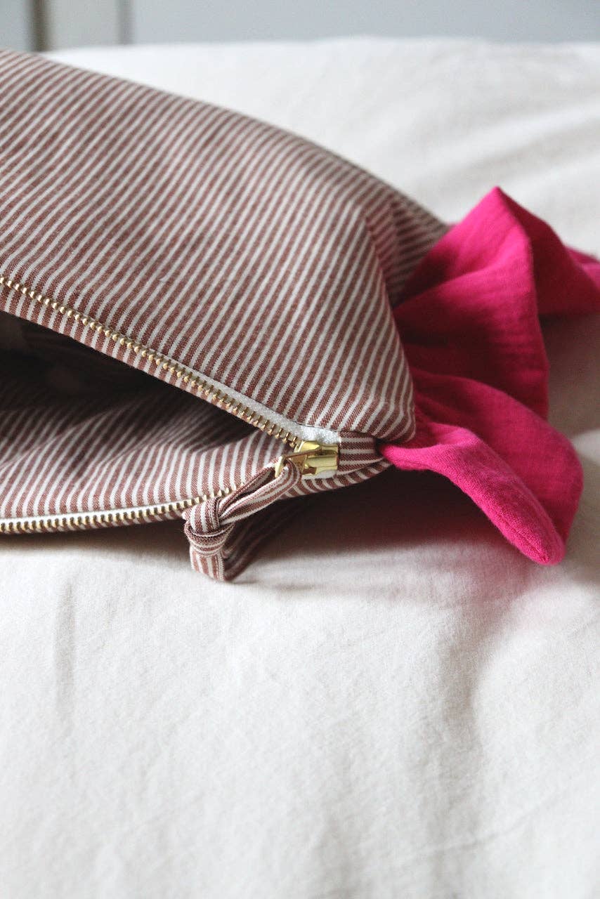 Maho - Wholesale Toiletry Bag - Women's - Sienna Fuchsia13