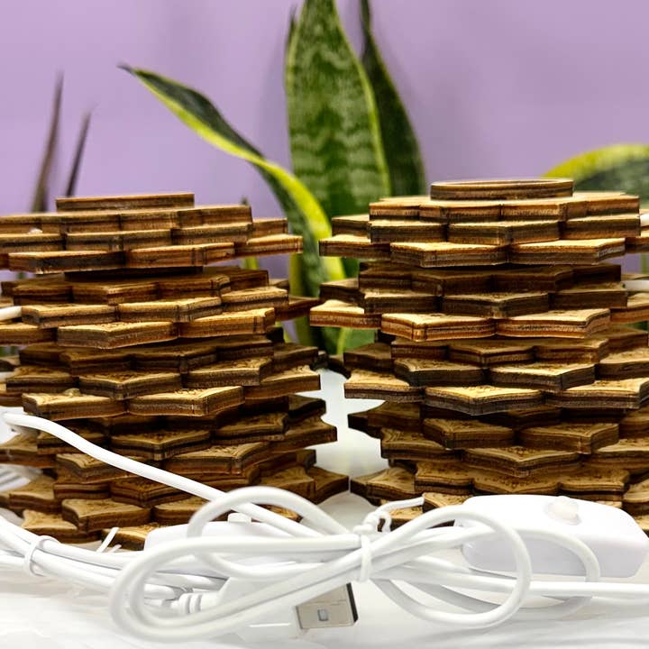 KayleeNYC - Wholesale Decorative Tabletop Object - USB powered Wooden LED light stand 10cm5