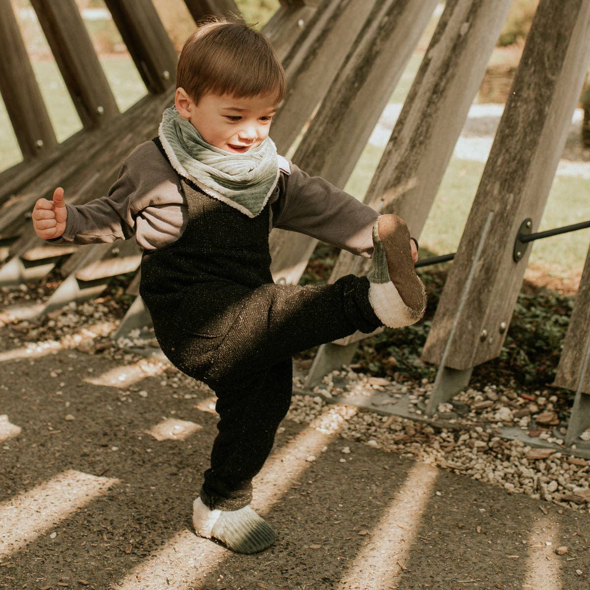 Rien Que Des Bêtises - Wholesale Slippers - Baby - Khaki velvet slippers1