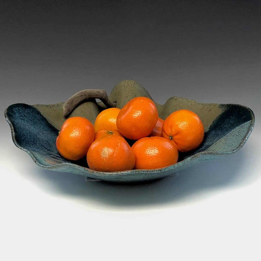 Jennifer Lee Studios - Wholesale Decorative Plate/Dish/Bowl - Medium Driftwood Ruffle Bowl5