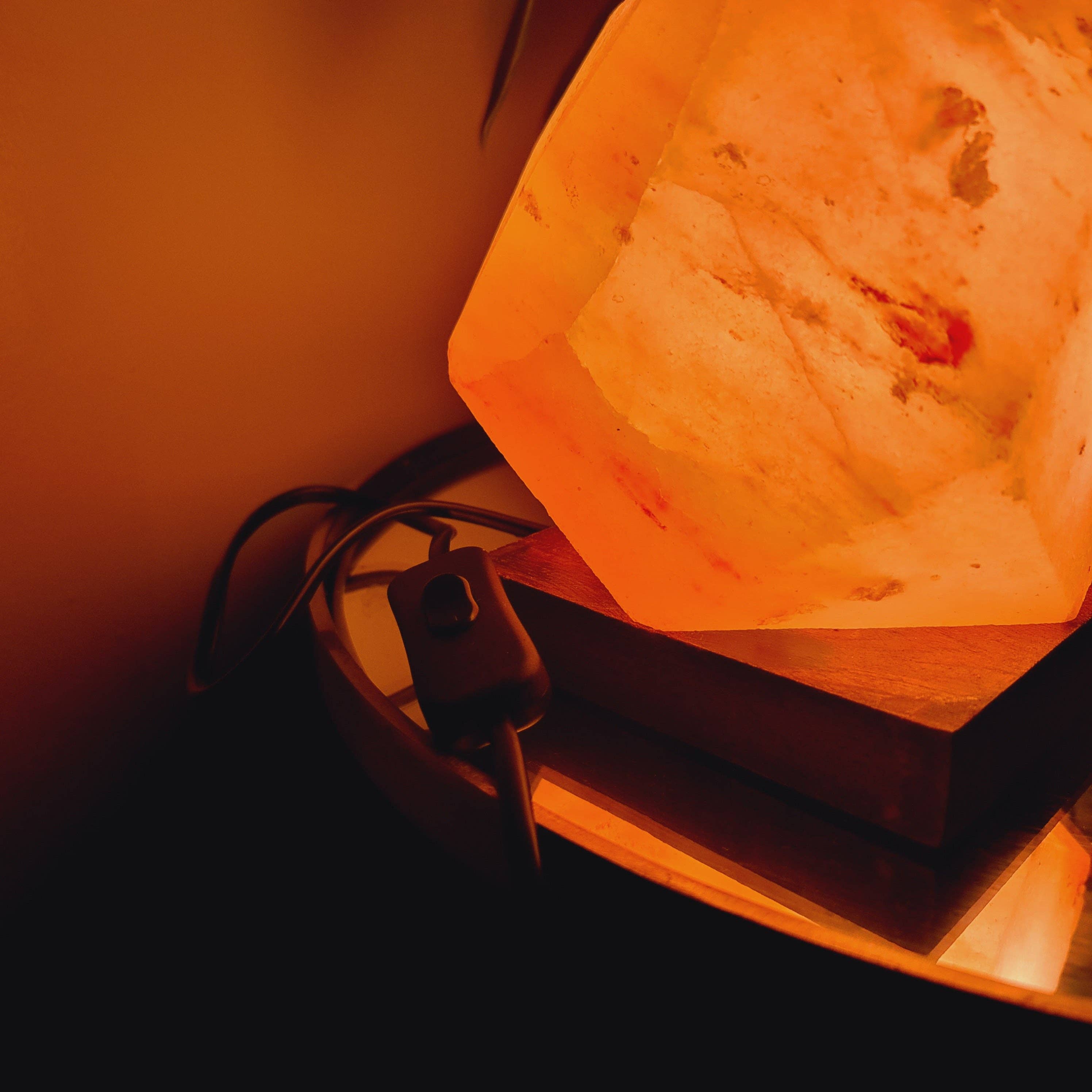 Gemstone Gifts Ltd. – wholesale Salt lamp – Himalayan Crystal Salt Lamp - Diamond7