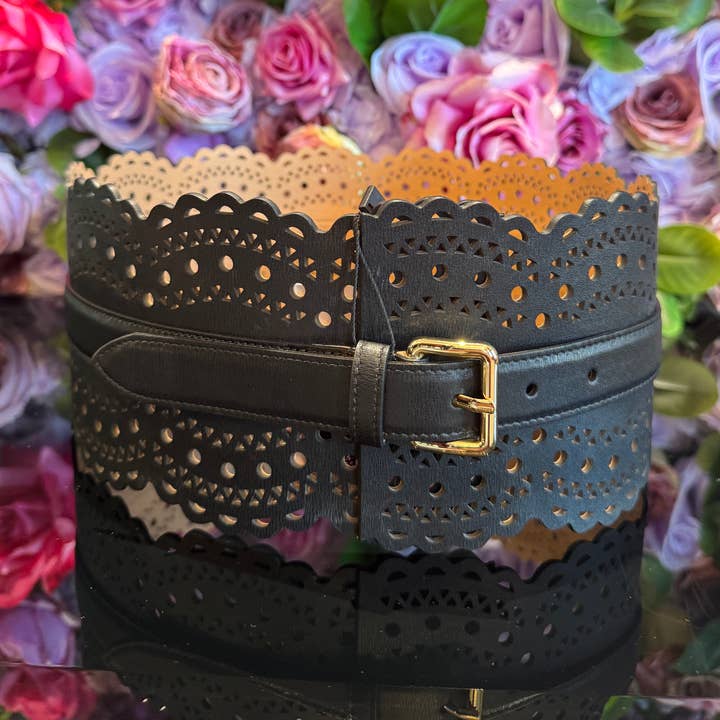 BACIAMI Wide Eyelet Leather Belt for wholesale by Baciami