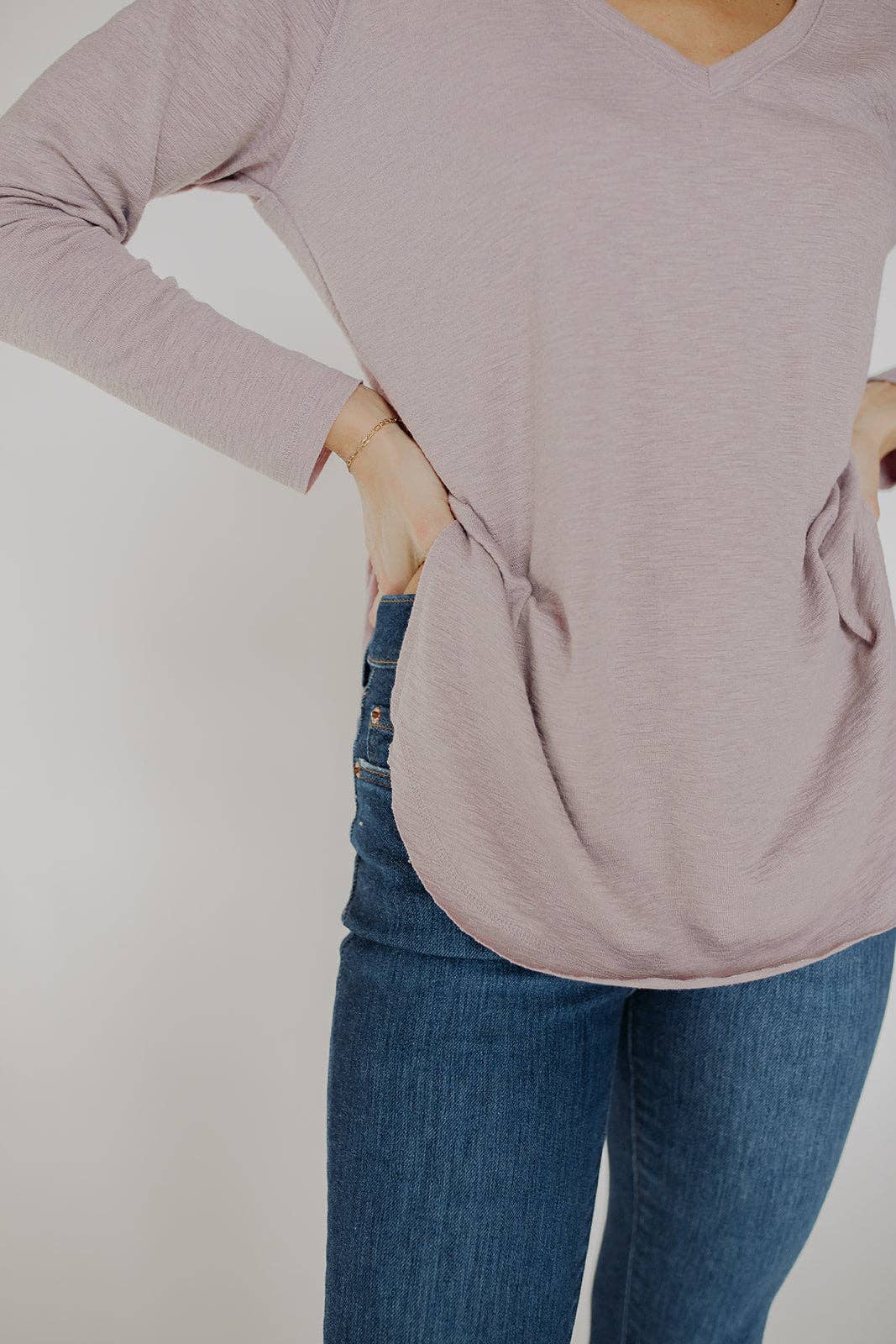 Summer Camp - Wholesale Tunic - Women's - Weekend Getaway Long Sleeve V-Neck10