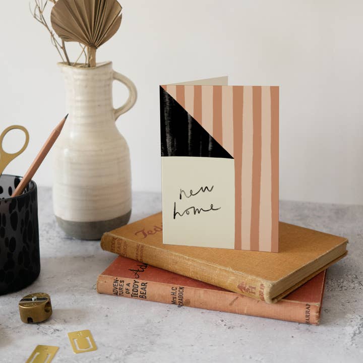 Illustratieve 'New Home' kaart voor wholesale door Rosie Caitlin