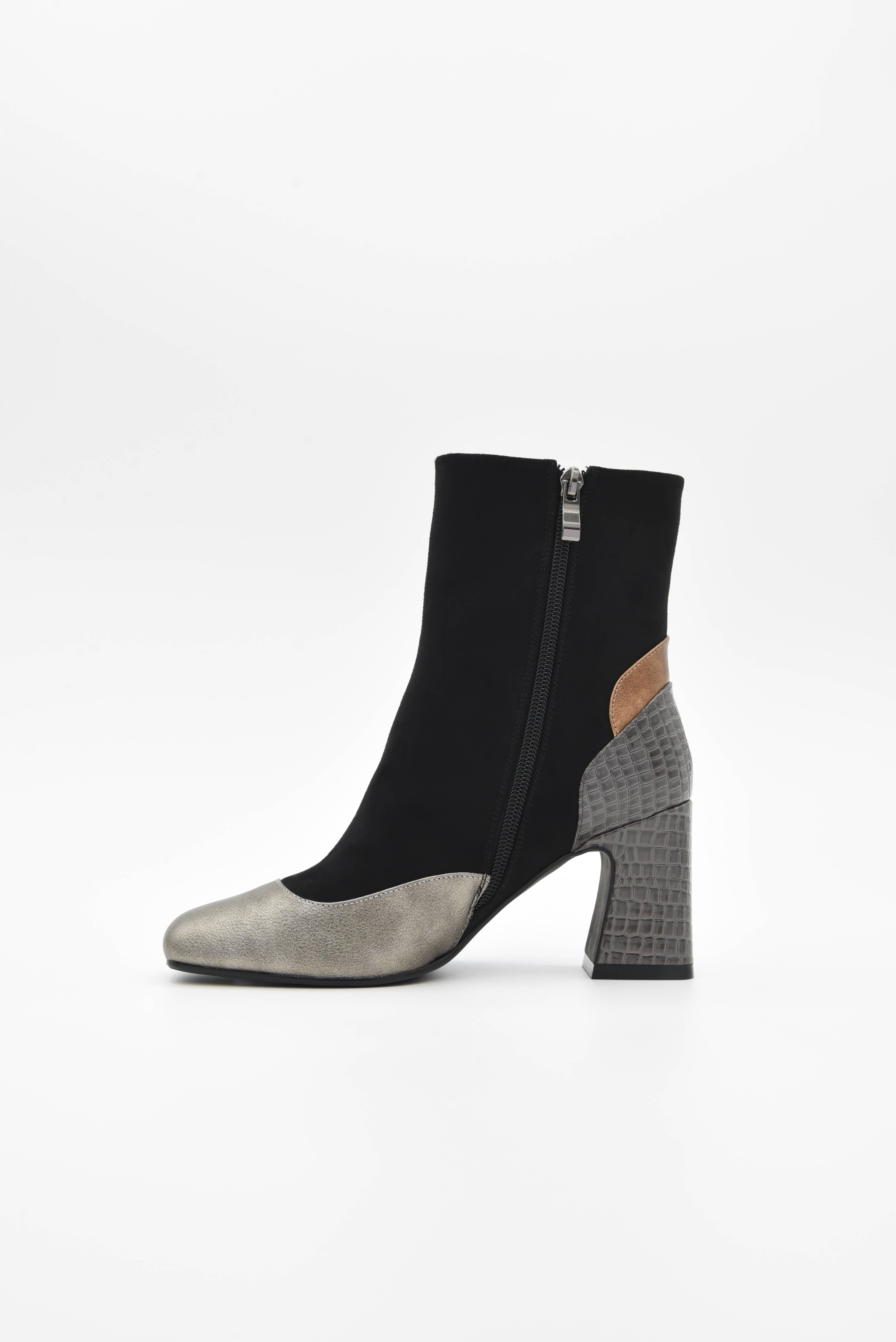 BLACK Ankle boot with metallic toe and block heel 578K611 for wholesale on Faire3