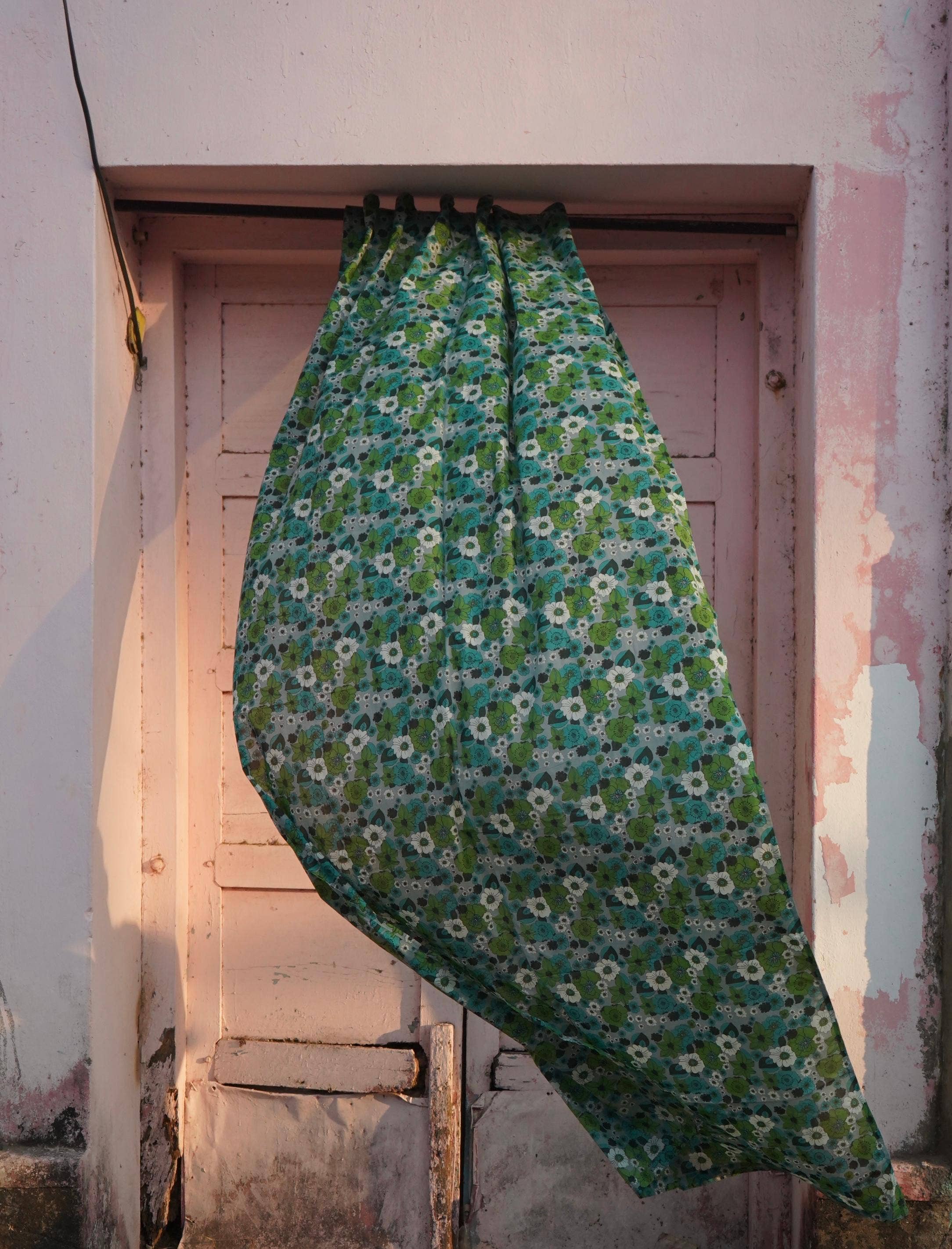 Annahmol - Wholesale Curtain - Vintage Inspired Botanical Sheer Curtains: Assorted Prints17