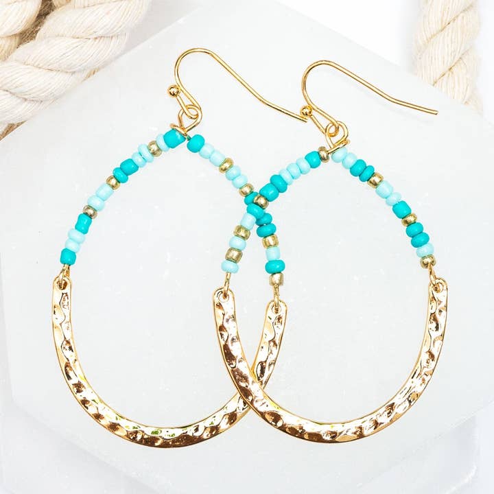 Elsie & Zoey Ashli pärlformade droppörhängen för wholesale av Howard's