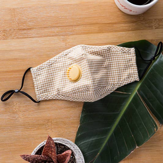 Leto Accessories - Wholesale Protective Face Mask/Shield - Checkered Mask With Colored Filter21