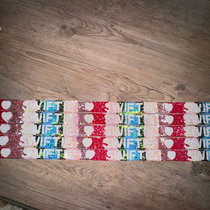 Tatter'd Royals - Wholesale Bag Strap - Women's - Ombre Swiftie Sequin Purse Strap1