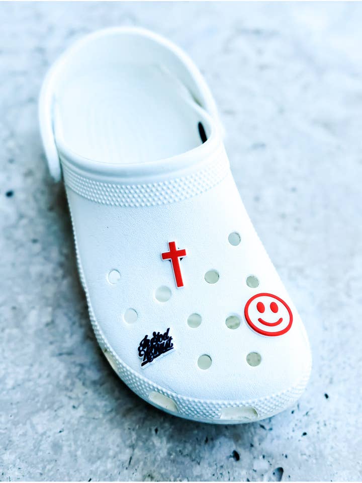 Pack de breloques pour chaussures pour la vente par In God We Must