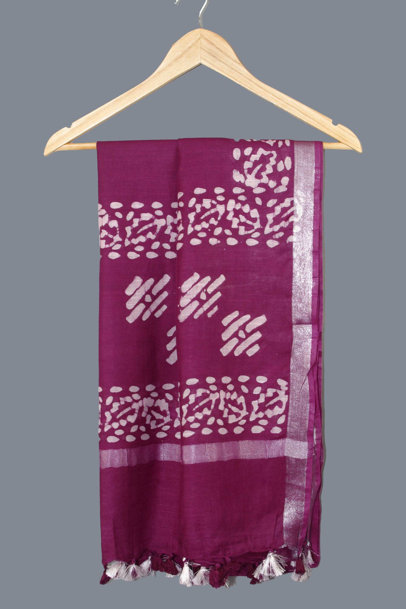 Kantha Decor – wholesale Scarf – Women's – Linen Scarf / Stole with Tussle- Deep Wine White Batik Print0
