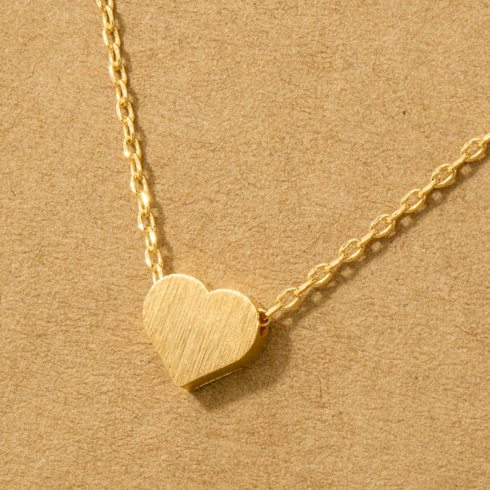 Fame Accessories - Wholesale Pendant/Charm Necklace - Dainty Heart Pendant Necklace3