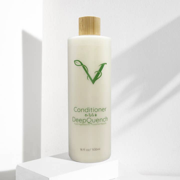 Hydrating conditioner for dry, damaged hair for wholesale by VitaHair