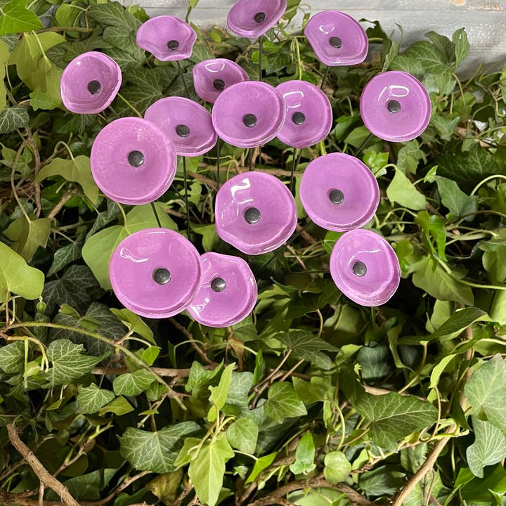 CARNEOL GLASS - Wholesale Garden/Lawn Stake - Small Glass Flower For Inside In Violet4