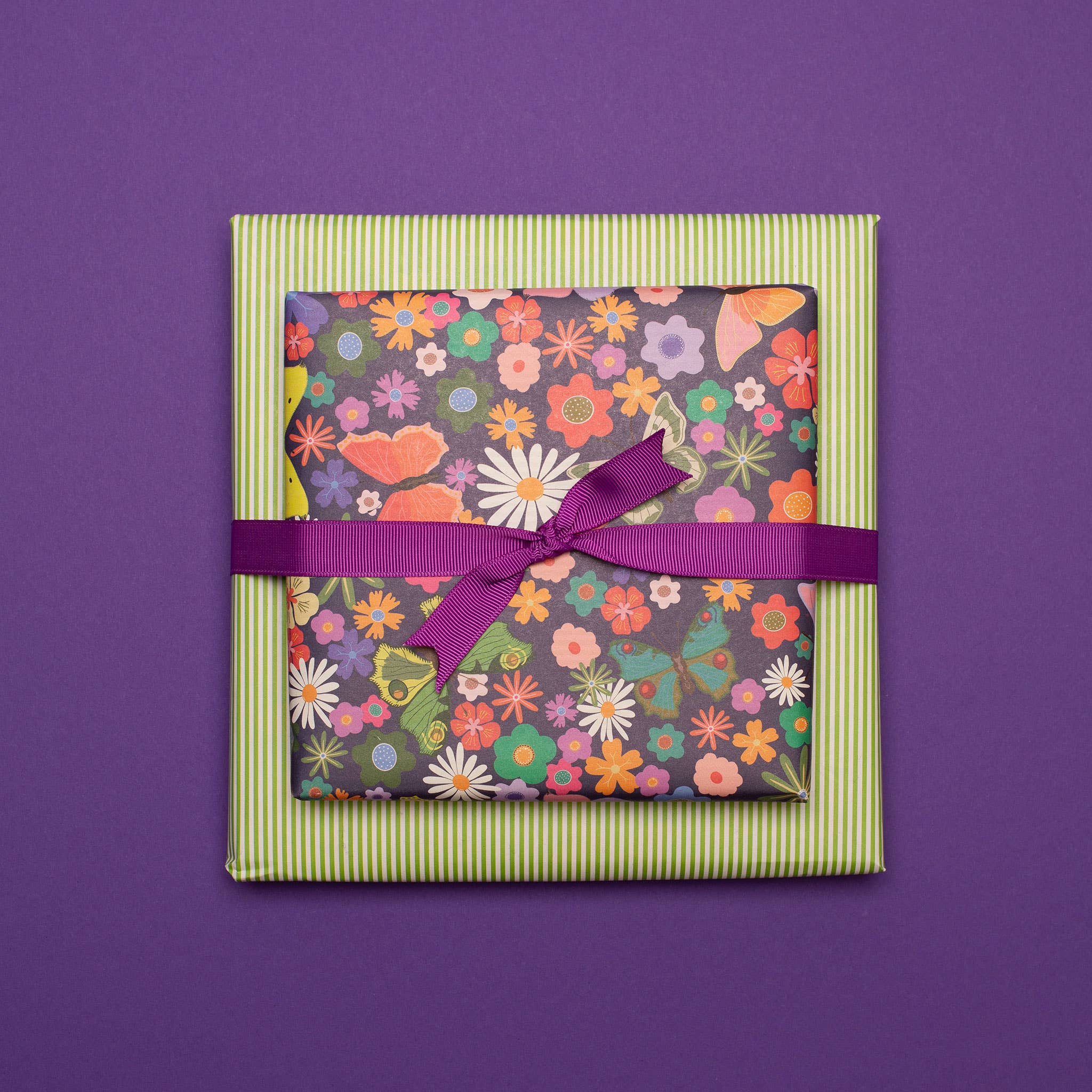 My Pretty Circus - Wholesale Flat Wrap - Easter wrapping paper butterflies on flower meadow14