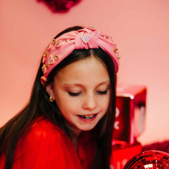 Äkta kärlek pannband för wholesale av Gussy Up Bow Co