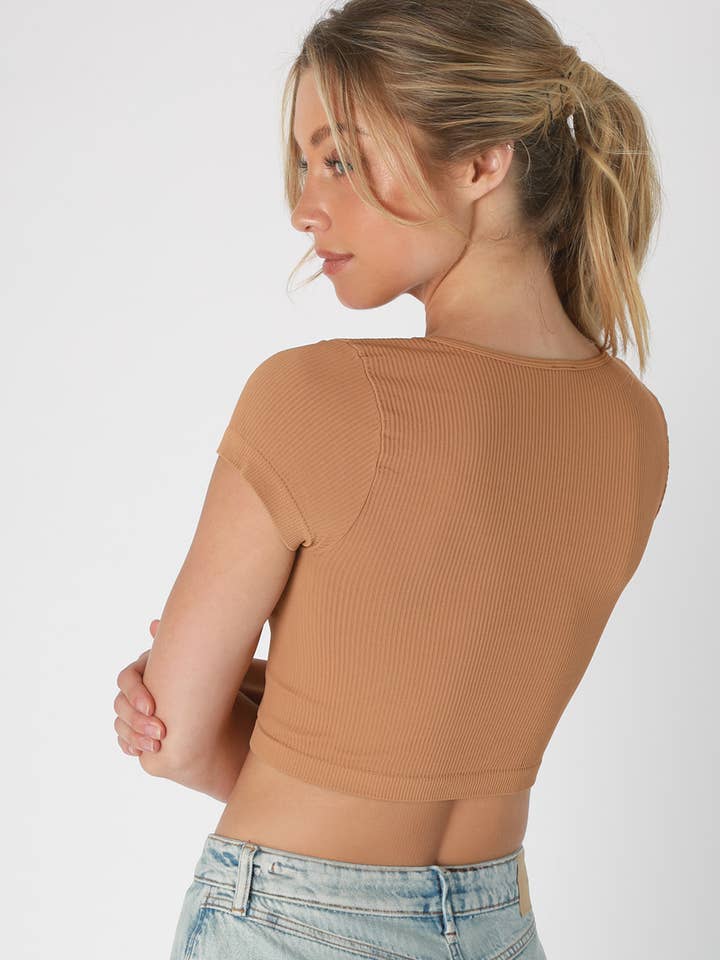 NIKIBIKI - Wholesale Knit Top - Women's - NS8231 - Notch Neck Crop Top