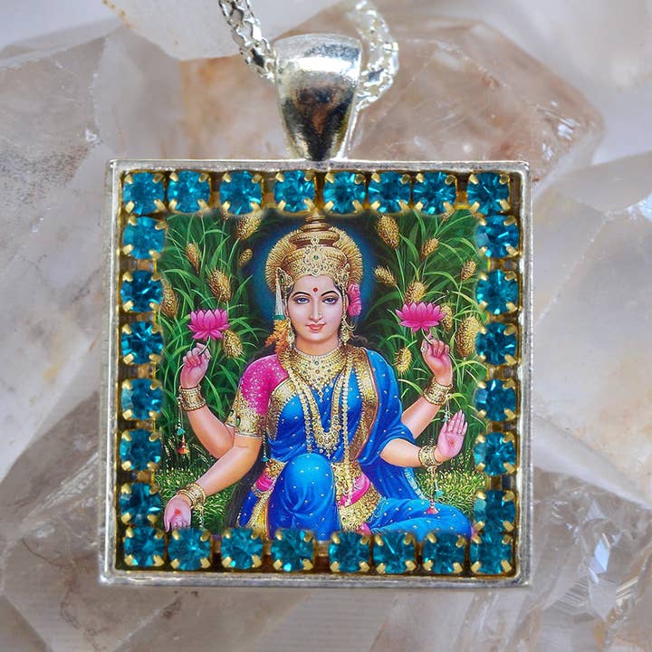 MariaSantissimaShop – wholesale Pendant/charm necklace – Goddess Lakshmi Handmade Scapular Necklace Hindu Jewelry Medal Pendant