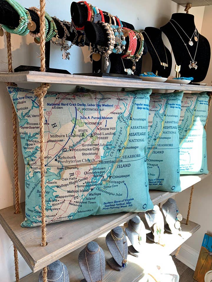 Daisy Mae Designs - Wholesale Throw/Decorative Pillow - Custom Map Pillow Decorative Throw Pillow Choose Any Town25