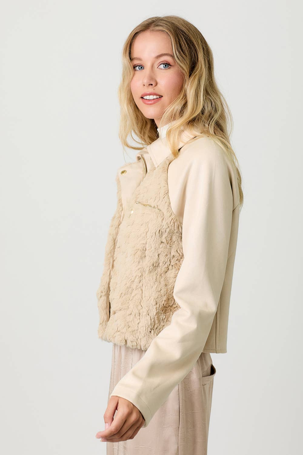 Mystree – wholesale Jacket – Women's – 60873 Fur Mixed Suede Jacket15