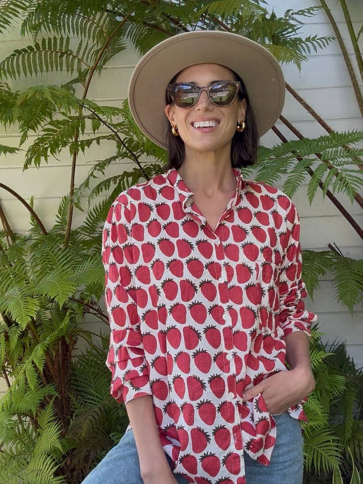 Camicia da Bravo Fidanzato - Fragola per la vendita all'ingrosso da parte di and for Good