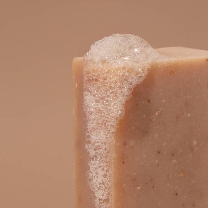 Blancrème - Wholesale Bar Soap - Trio body soaps - Strawberry, Grapefruit & Coconut0