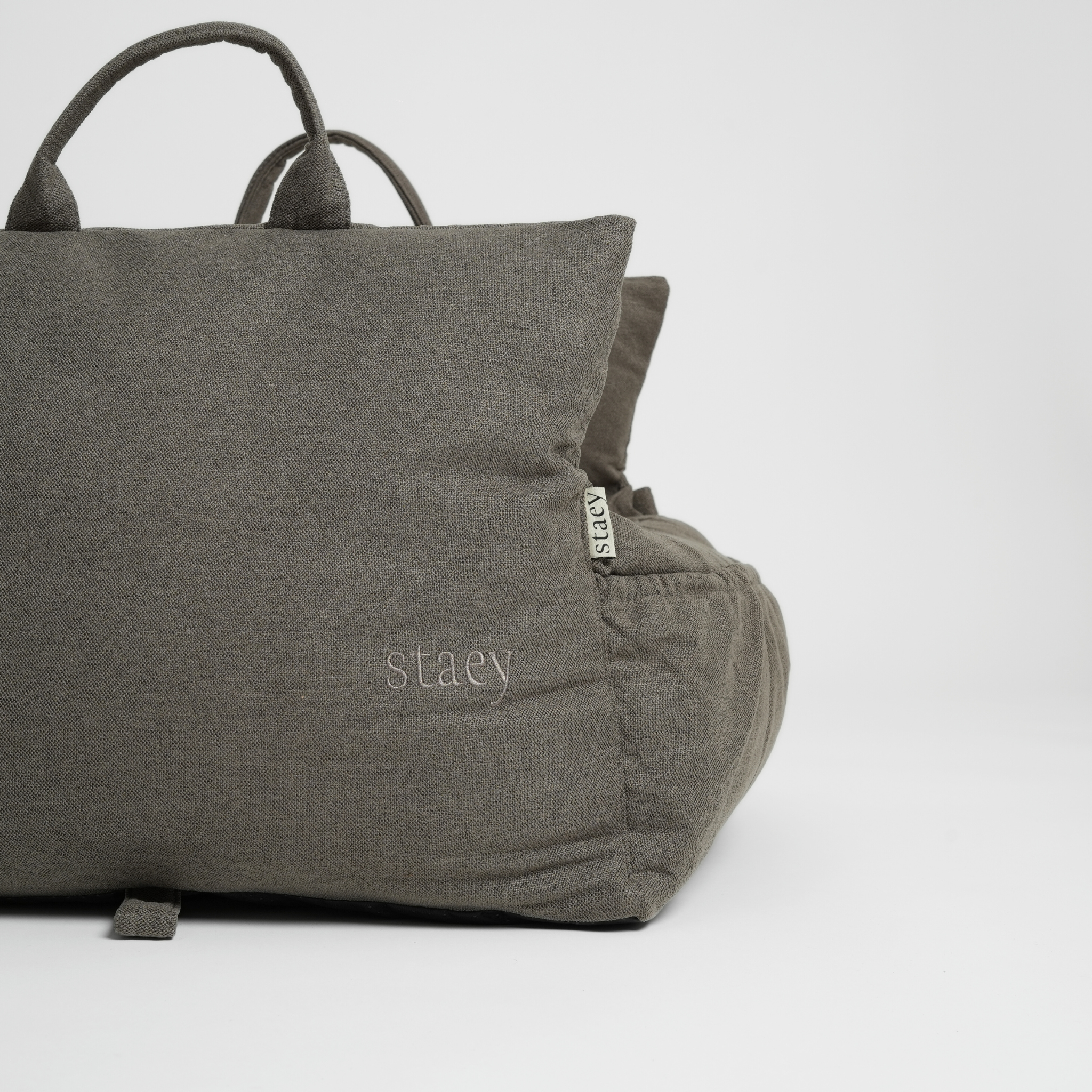 Staey - Wholesale Pet Carrier - Dog - Lara Car Seat | Taupe 2.015