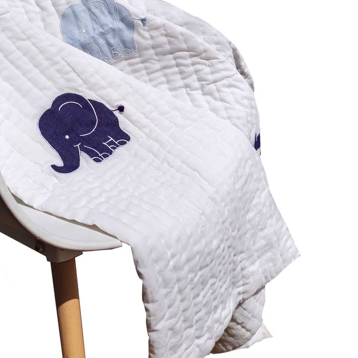 Elephant Quilt For Kids and Toddlers for wholesale by Amore Beauté