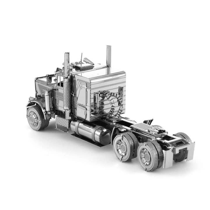 Metal Earth - Wholesale Decorative Figurine - Long Nose Truck-Freightliner