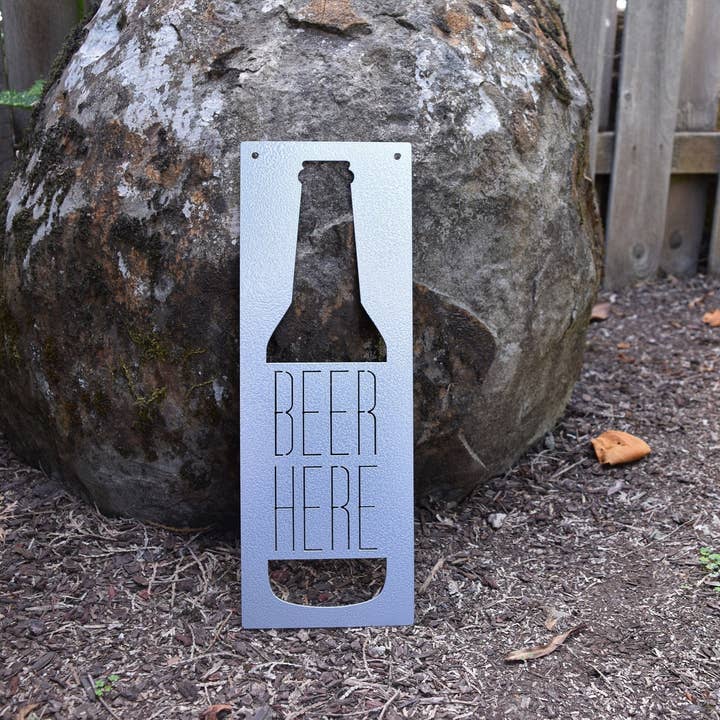 Sinal de Metal Beer Aqui por atacado de CCR Custom Metals