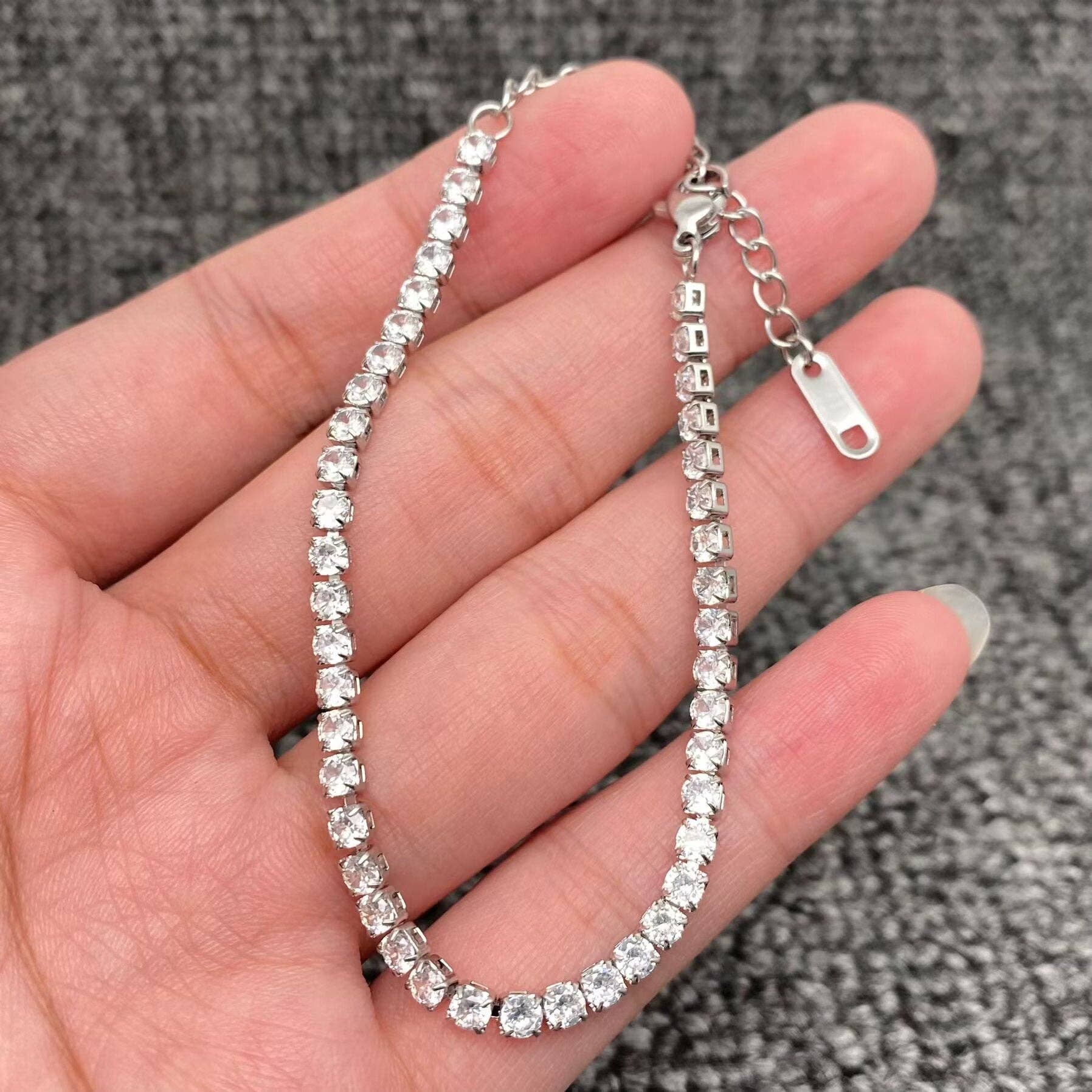 Mio Queena - Wholesale Tennis Bracelet - Sparkling Inlay CZ 18K Golden S.Steel Chain Bracelet - FGS5