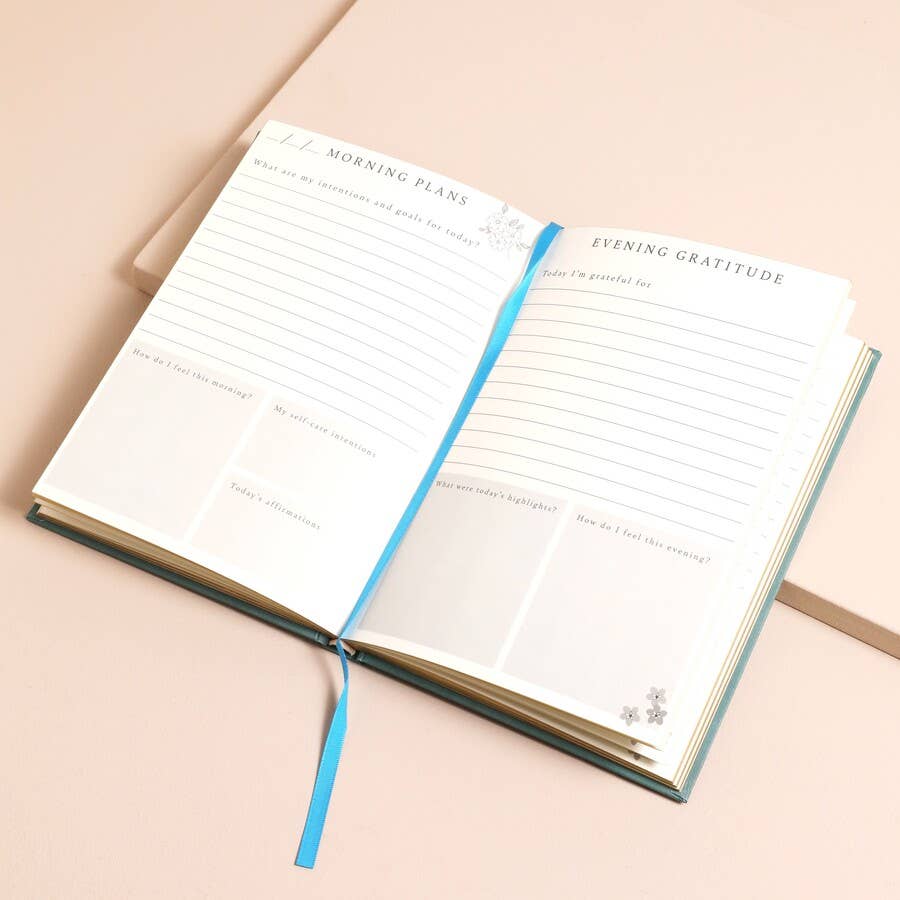 Lisa Angel - Wholesale Journal/Diary - Green Floral Daily Gratitude Journal3