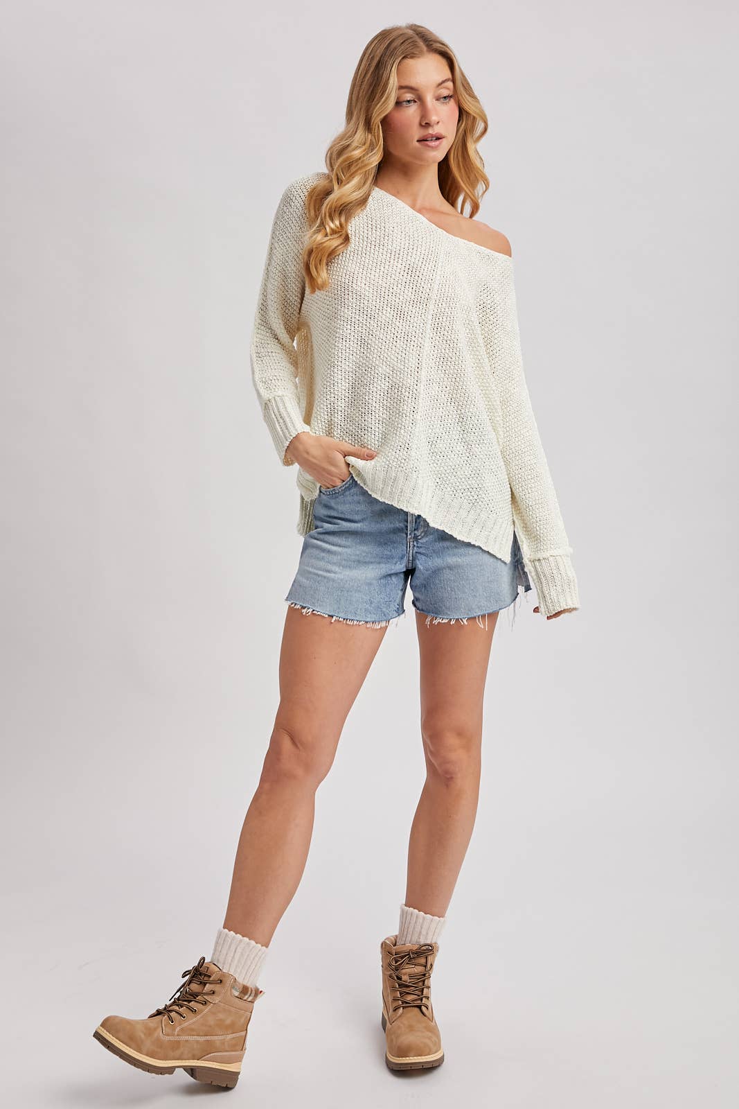 Bluivy - Wholesale Knit Sweater - Women's - REVERSE SEAM LOOSE FIT SWEATER82