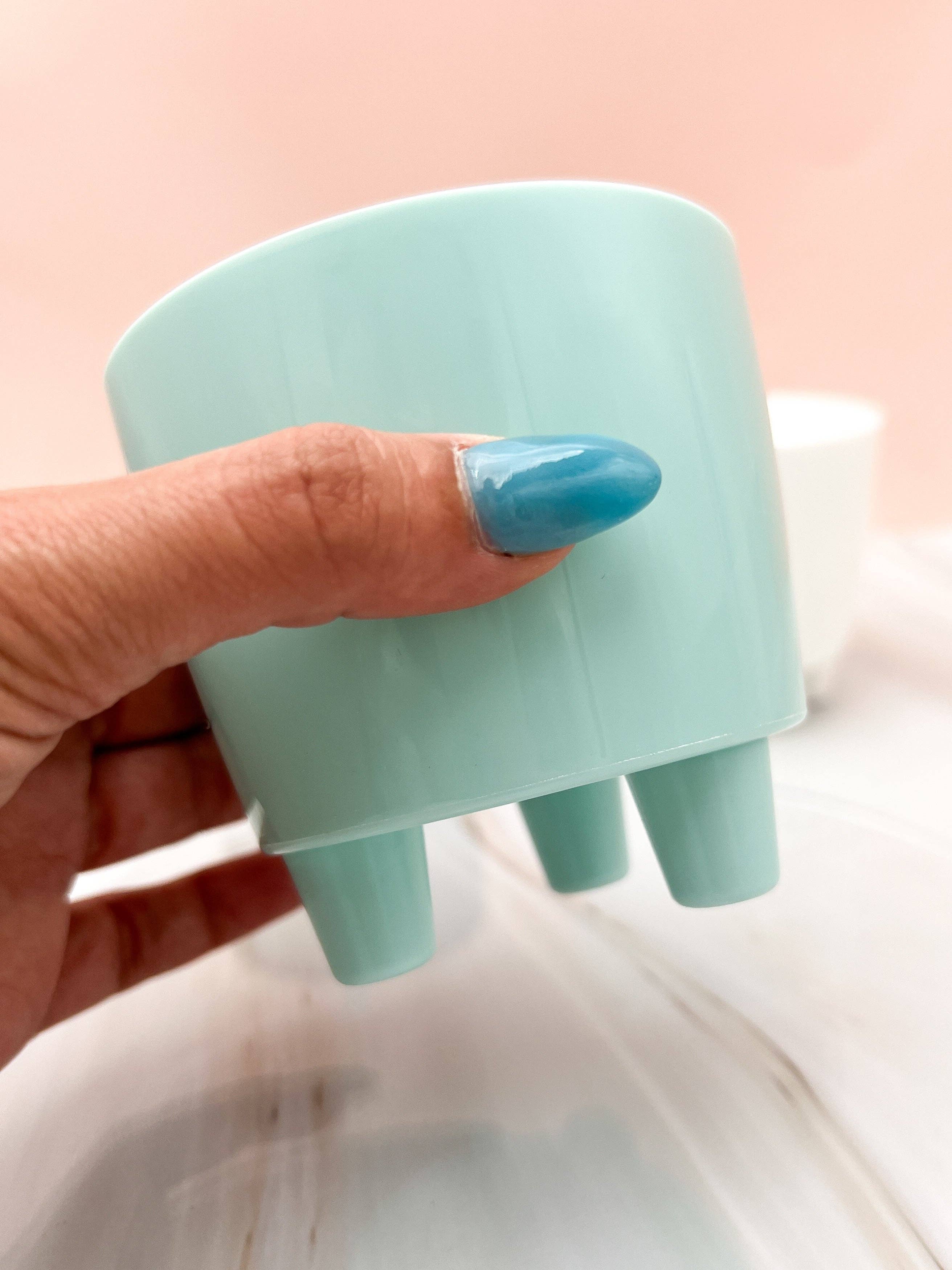 Propagation Diaries - Wholesale Plant Pot - 3” Self Watering Moo Pot7