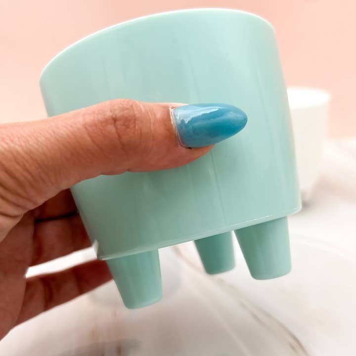 Propagation Diaries - Wholesale Plant Pot - 3” Self Watering Moo Pot7