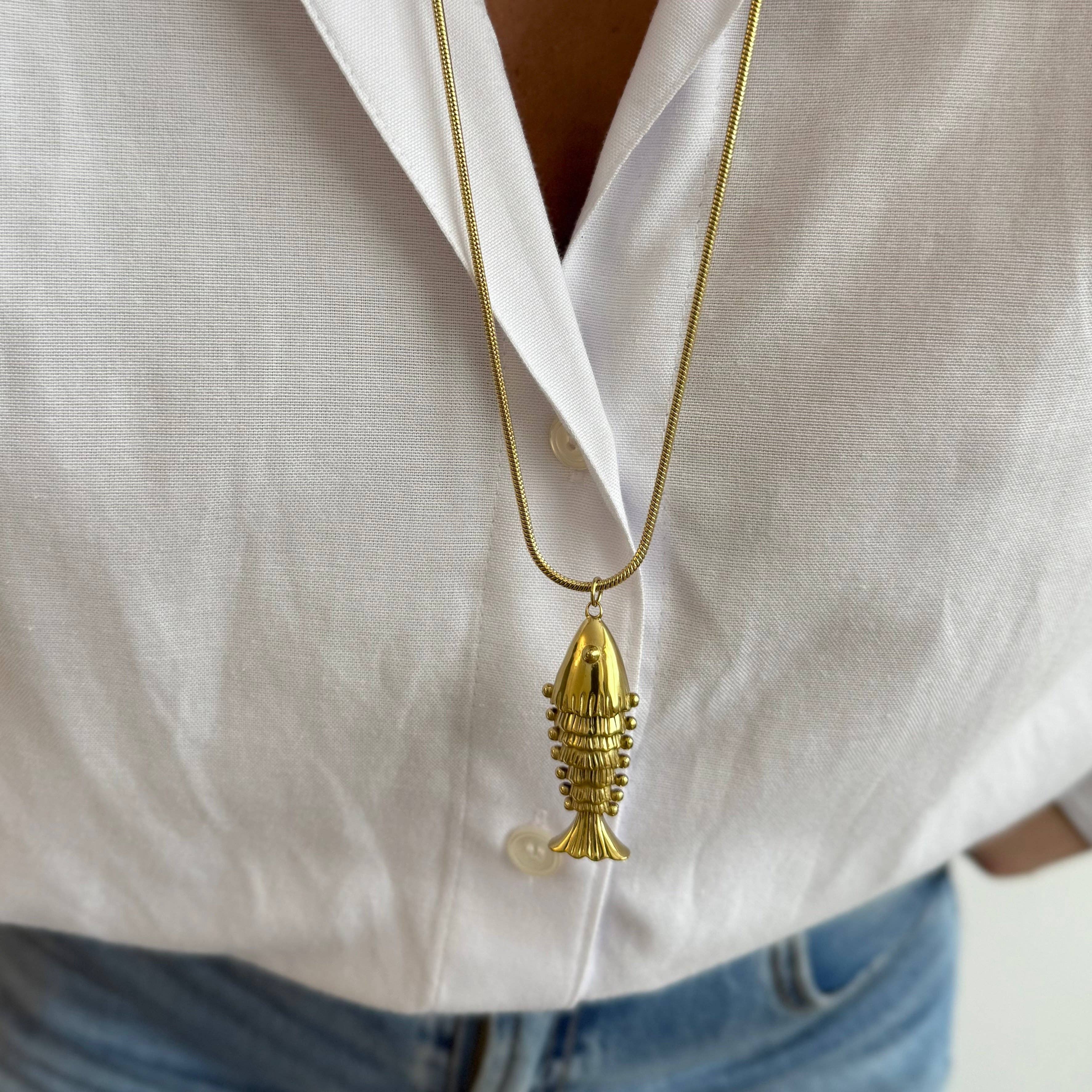 A.B. Paris - Wholesale Pendant/Charm Necklace - Big Fish Necklace - gold or silver2