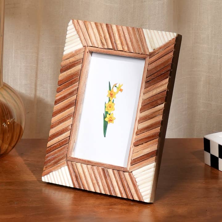 Photo Frame | Decorative Wooden Picture Frame for wholesale by ExpoBazaar