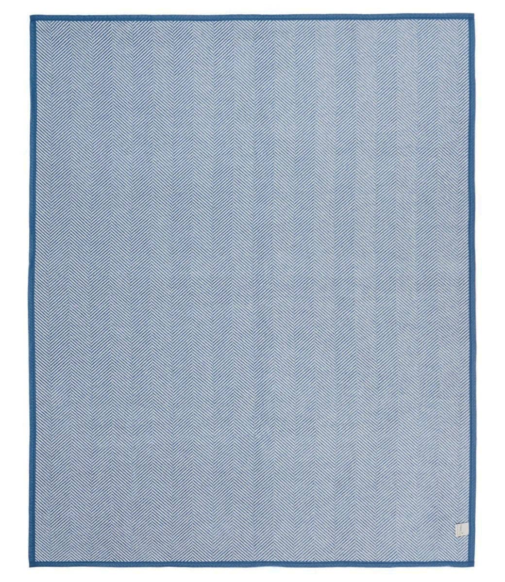 ChappyWrap – wholesale Throw blanket – Harborview Herringbone Cornflower Blanket2