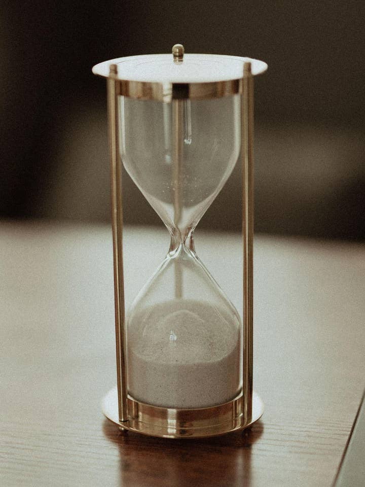 Messing timeglas for engroshandel hos Mercy House Global