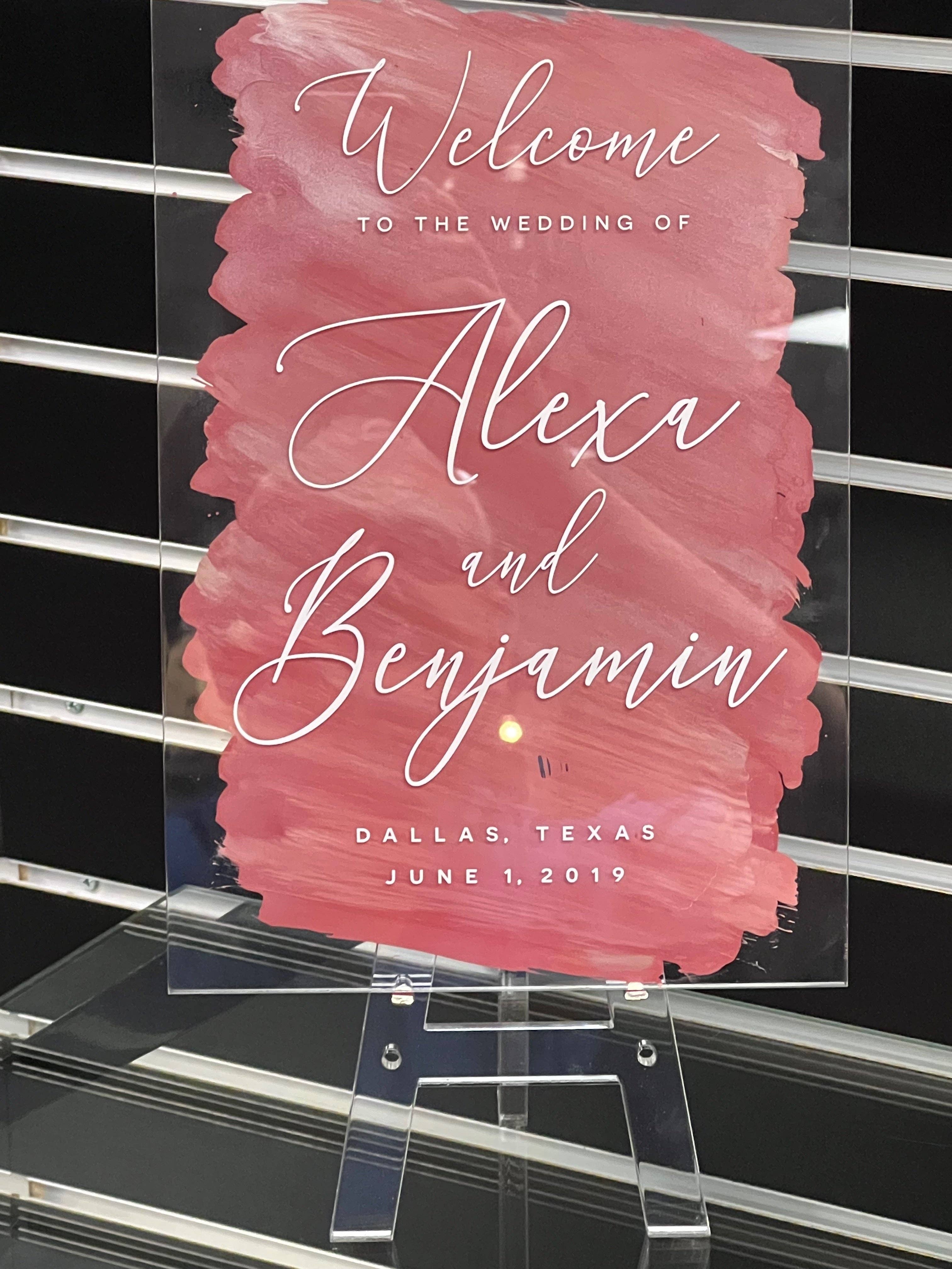 Artifacture - Wholesale Easel - 12" Acrylic Table Top Mini-Easel2