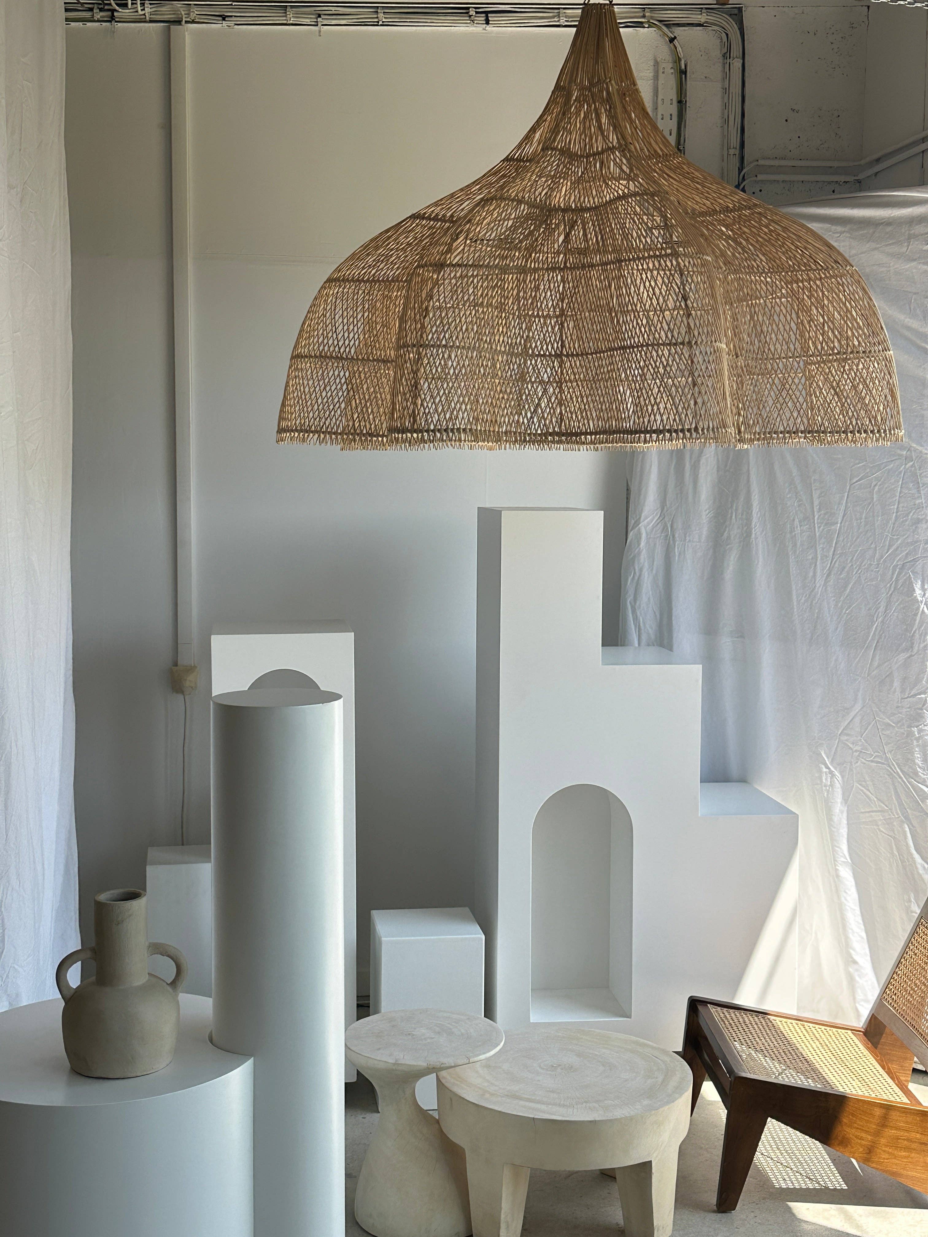 Office Objets - Wholesale Chandelier/Hanging Light - Immense rattan suspension in the shape of a flower, tulip, corolla H:1m; D:1m5051