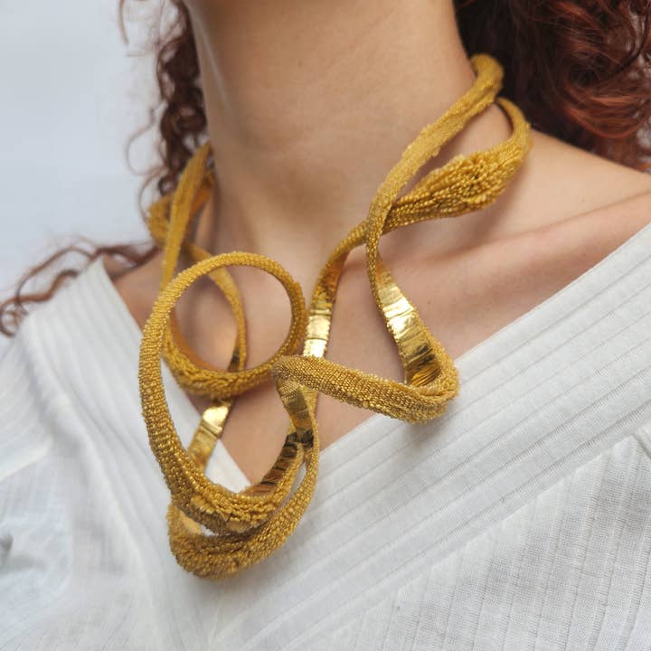 Spiralvågshalsband för wholesale av Tzuri Gueta