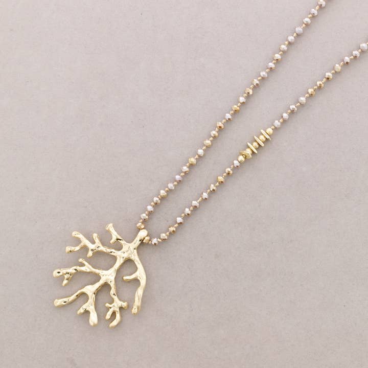 La Cuerda De Sol - Wholesale Snap Jewelry - Long Faceted Crystal Necklace with Coral Metal Pendant