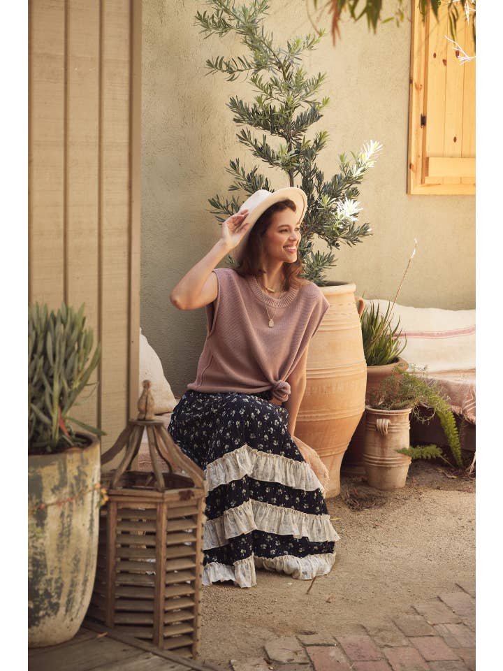 in february - Wholesale Knit Sweater - Women's - LOOSE FIT EXPOSED SEAM COTTON KNIT SWEATER VEST TOP