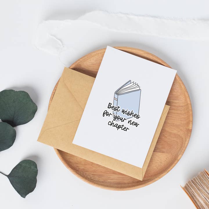 Bücherwurm-Glückwunschkarte - Innen leer für den Großhandel von Elizabeth Riley Paperie